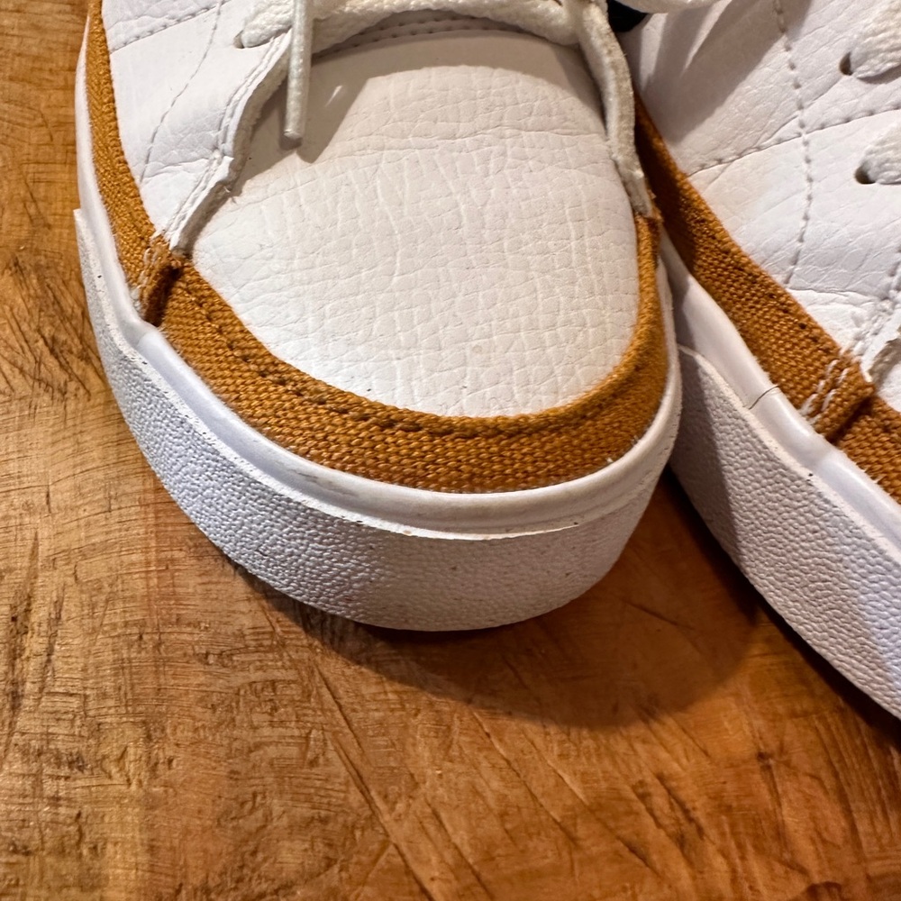 Nike White and Tan Sneakers - Picture 4 of 11